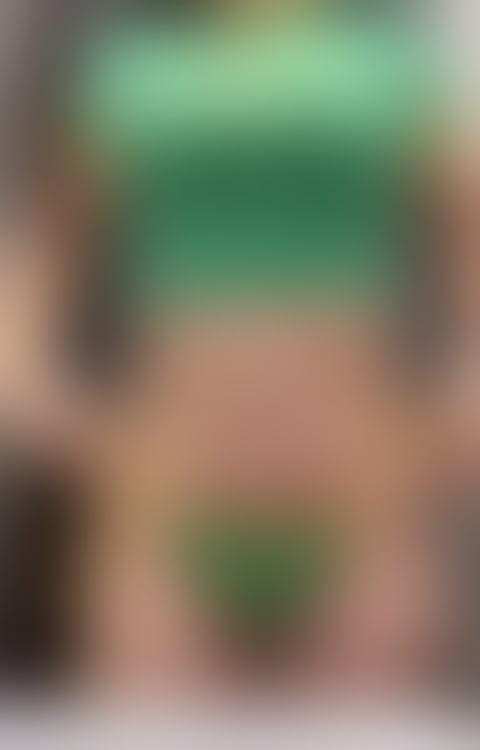 Escorts Surrey Woking - 