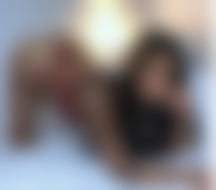 Escorts South East London Croydon - Photos for Croydon 💛 24 hrs massage 💛 CR0 💛 OWO 💛