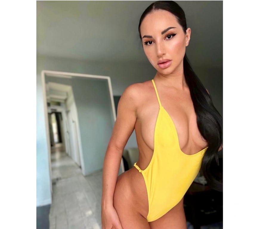 Escorts Barking and Dagenham Dagenham - Barking and Dagenham - Photos for Hot ISSA🔥Best Sloppy BJ❤️Full GFE-OwO-Fkiss-DAGENHAM