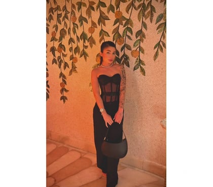 OWO Escorts & Erotic Massage Hendon Central North West London - Photos for 💎 THE ULTIMATE CURVY GODDESS ✨ THICK & LUXE 🍑👑