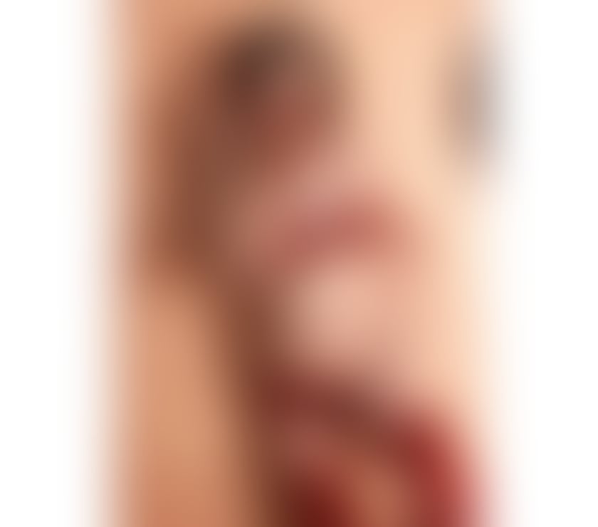 Escorts Wiltshire Swindon - Photos for Ts Veda Ladyboy visiting Swindon Town Centre SN1