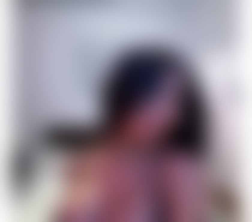 Hi i m roxy new here call me 😘