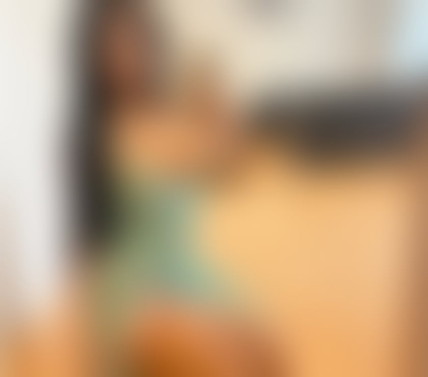 LIZ BRAZILIAN 🇧🇷🧸 BRUNETTE BABY IN THE CITY