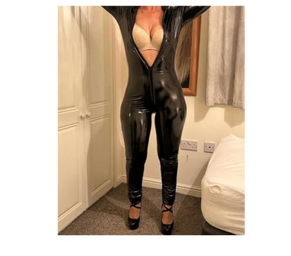 Escorts Menai Bridge Isle of Anglesey - Wales - Photos for LORRA INCALL AND OUTCALL 😍