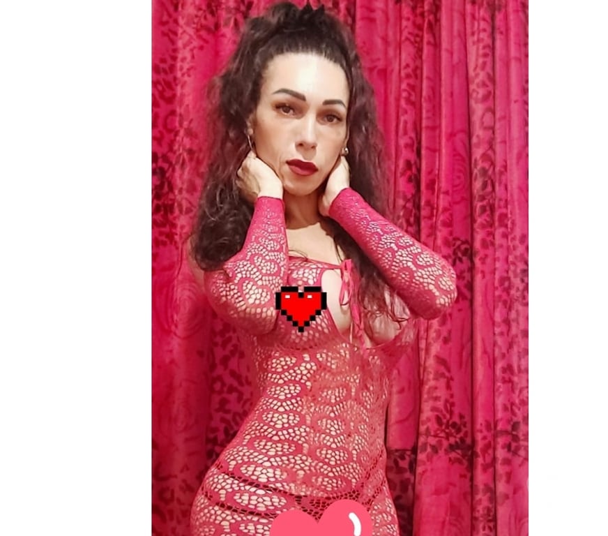 Trans Escorts North London Winchmore Hill - North London - Photos for gonna to draw a heart on your back with my fire brush