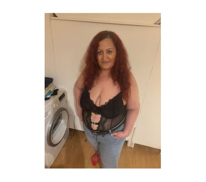 Escorts Hendon Central North West London - Photos for Milf Rebecca Party girl