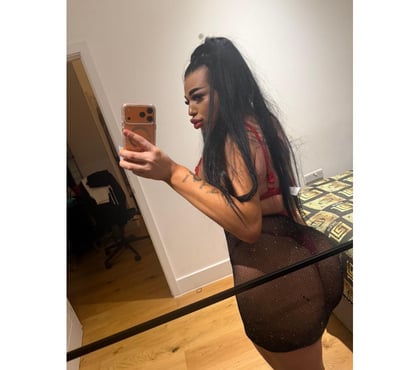  Escorts & Erotic Massage Croydon Croydon - Photos for 👅FUN Kari Party Trans🔥 naughty porn girl🔥Owo ,