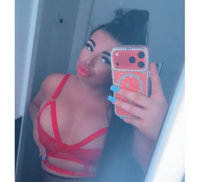  Escorts & Erotic Massage Croydon Croydon - Photos for 👅FUN Kari Party Trans🔥 naughty porn girl🔥Owo ,
