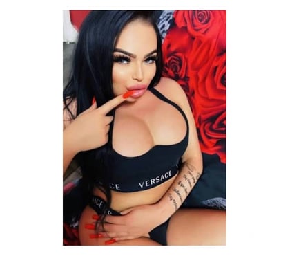  Escorts & Erotic Massage Croydon Croydon - Photos for 👅FUN Kari Party Trans🔥 naughty porn girl🔥Owo kiss