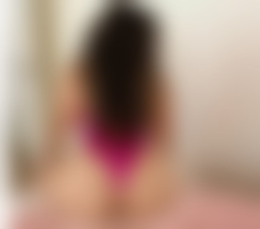 Escorts Kent Maidstone - Photos for BEAUTY JULIE✨ A PEPPER🌶️PARTY GIRL🥳