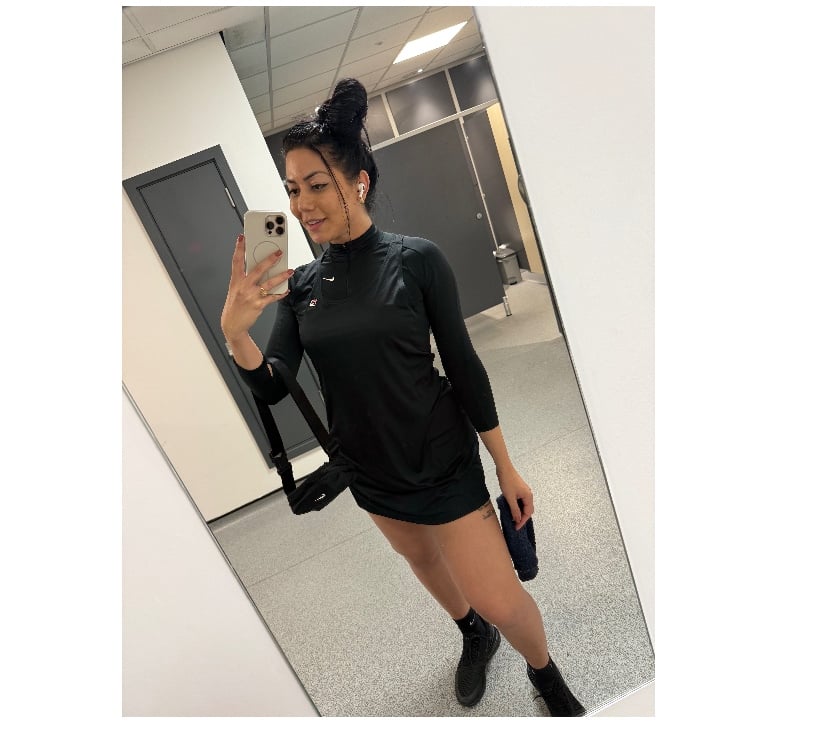 Trans Escorts East London Stratford International - DLR Station - East London - Photos for Grazyellen 🔥 Top 🍆 Bottom 🍑