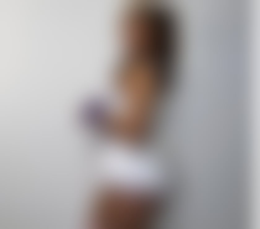 Escorts Kent Medway - Kent - Photos for YZA 💙NEW PARTY GIRL IN TOWN 💙🍾🍾