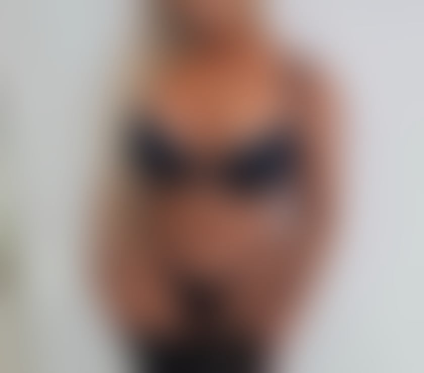 Escorts Central London Mayfair - Central London - Photos for Vanessa and Carolina new party girls on area🎉OUTCALL