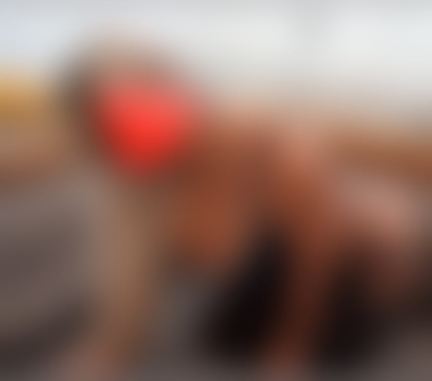 Vanessa and Carolina new party girls on area