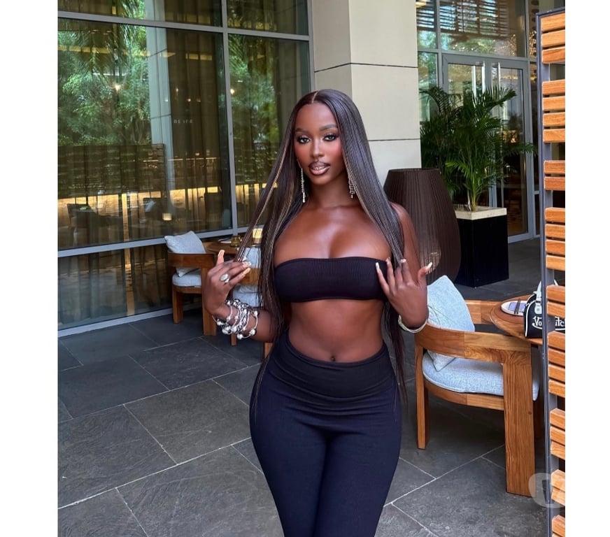 Escorts Cardiff Cardiff City Centre - Cardiff - Photos for 🥰Girlfriend style🎉 party