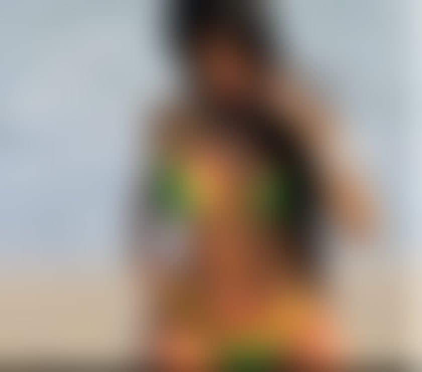 Julia Brazilian 🇧🇷🔥💋