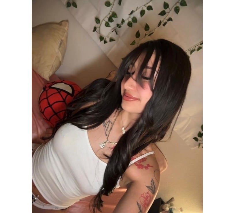  Escorts & Erotic Massage Pembroke Dock Pembrokeshire - Wales - Photos for New Girl in town