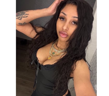  Escorts & Erotic Massage Currie Edinburgh - Photos for New Girl in town