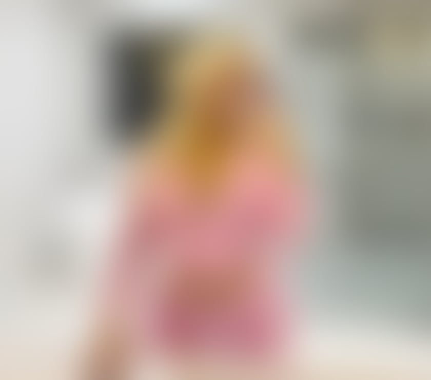 Latin girl with good curves🔥 and big ass