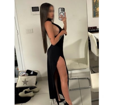 Escorts Reading Town Centre Reading - Photos for Hi I’m Ely call me for outcall good service's New Town