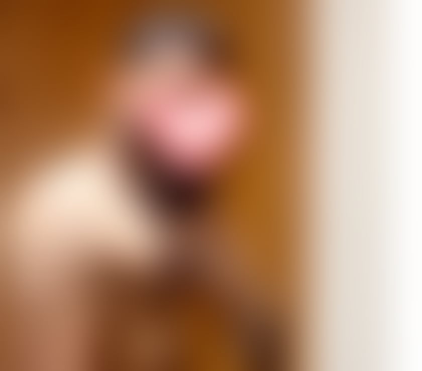 STRONG FIT MALE HARRY CONTACT AND FIND OUT