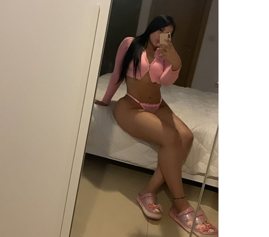 Escorts South East London Bromley - Photos for NEW AMANDA PARTY GIRL IN TOWN 🎉❤️