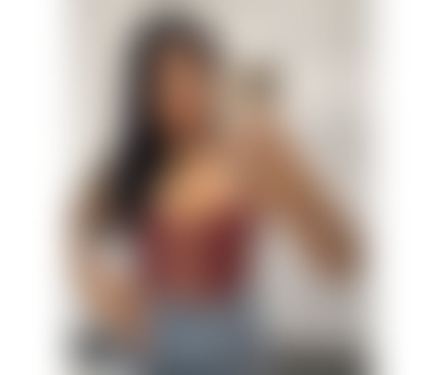 New girl in town 🇧🇷🔥🍯🎉