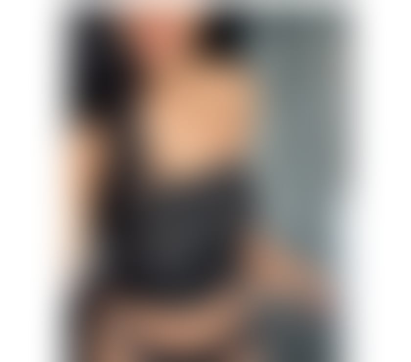 MEL FOXER PARTY GIRL