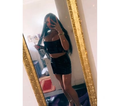 Transsexual Epsom Epsom and Ewell - Photos for 🔥lore Party Trans🔥 naughty porn girl