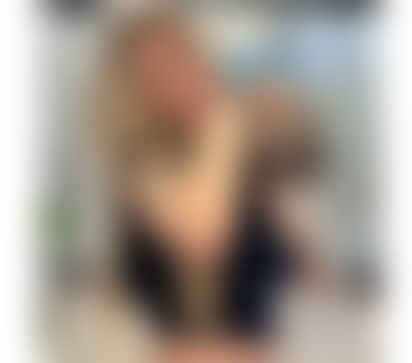 🍒Naughty Amora 🪩 🔝HOTTEST BLONDE 🔝SLIM🔞