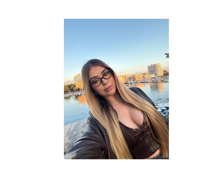  Escorts & Erotic Massage Birmingham City Centre Birmingham - Photos for 🌸 Bella 🌹 Elegant, soft & genuine