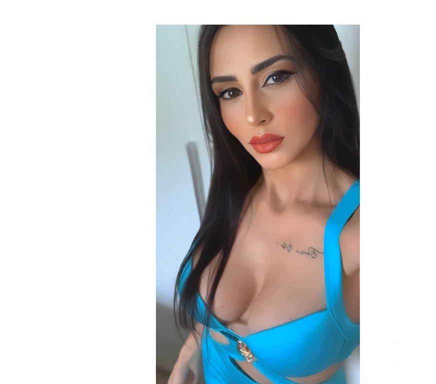 Escorts North West London Willesden - North West London - Photos for Maitresse jhuly
