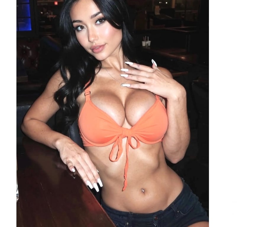 Escorts Nottinghamshire Nottingham - Photos for Thailand 🇹🇭 duo sweet. Asian