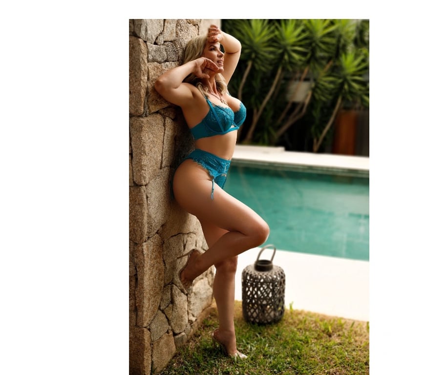 Escorts North West London West Harrow - Harrow - Photos for Luana blond girl pics💯real🔥🔥🔥🔥