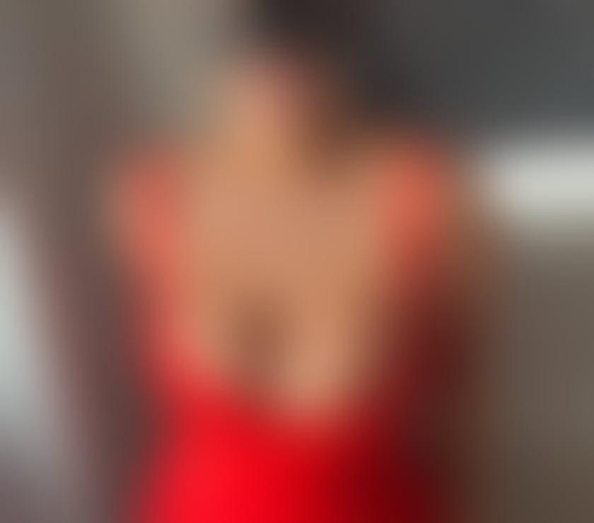 Polish BUSTY Elizabeth 🔥