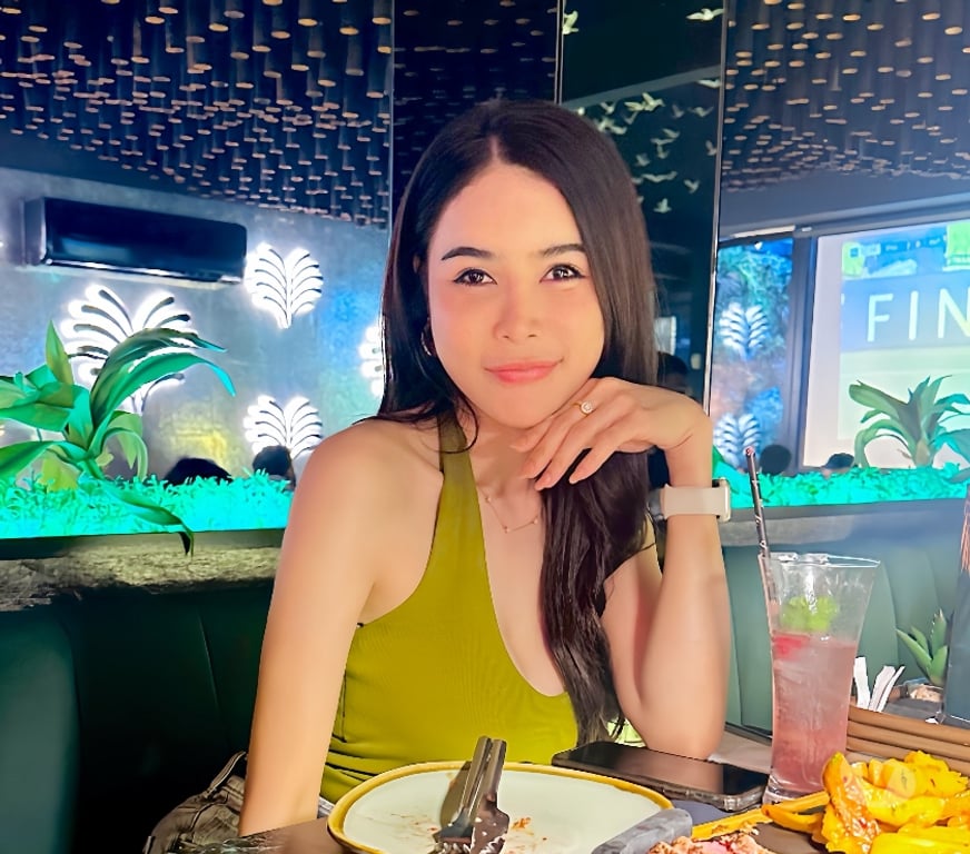 Escorts West Midlands Birmingham - Photos for Thai independent nanny thailand🇹🇭