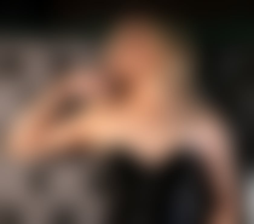 Escorts South West London Kingston upon Thames - Photos for Party - TS Brazilian MEL