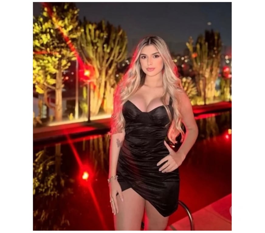 Escorts East London Old Street Station - East London - Photos for ✨ Meeel 🔥 Brazilian party girl 🥂