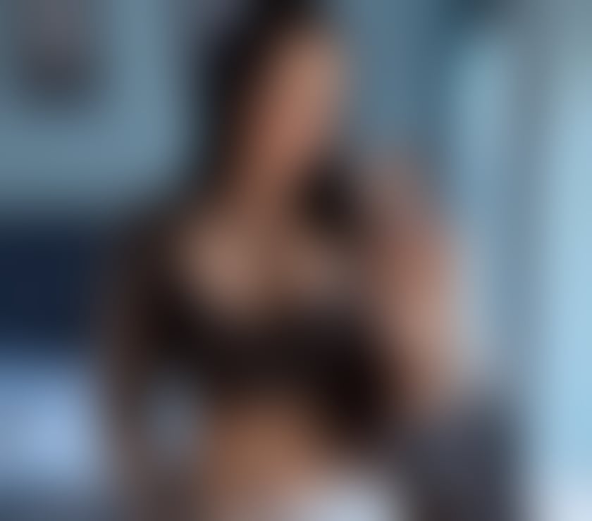 Escorts South East London Croydon - Photos for NEW LARISSA😈🇧🇷 PARTY🥂🥃