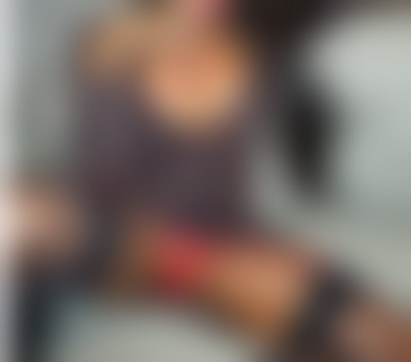 Escorts Lancashire Lancaster - Photos for Allure K Busty,Elegant Mature