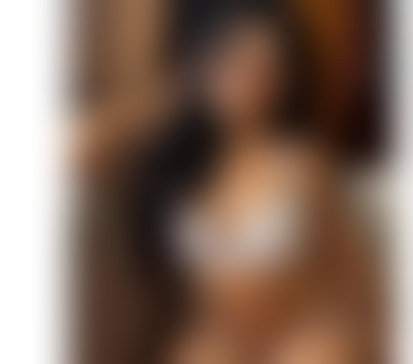 Escorts North London Shoreditch - North London - Photos for 🔥 High-Class Seduction – Curves to Crave