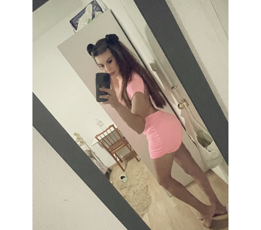 Escorts East London Hackney - East London - Photos for BIG BUM SAMANTHA TR A NS