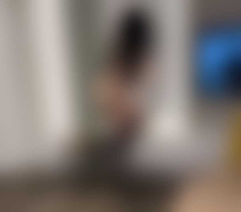 amira new in town sexy incall -Outcall party o.w.o kiss