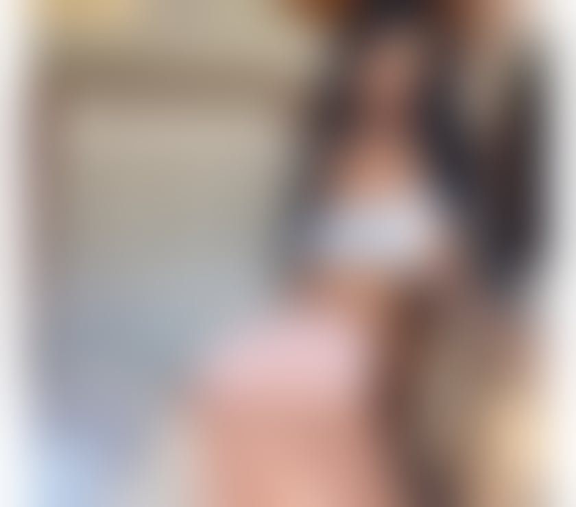 Escorts Leicestershire Leicester - Photos for 🔞Bombshell Party🥂Strap-on lovers?Domination ALEVEL💦