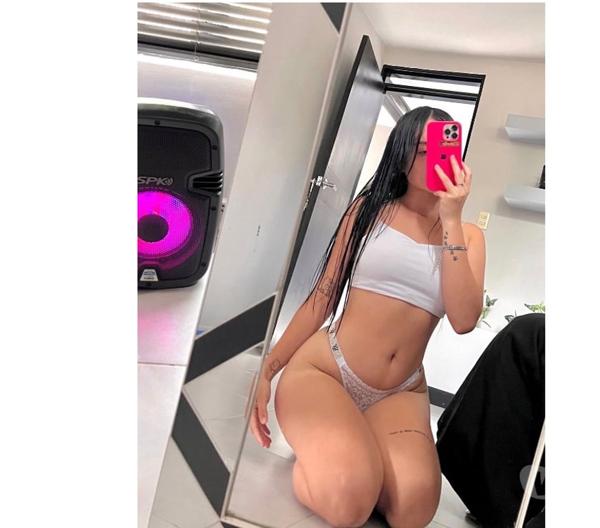 Escorts South East London Croydon - Photos for 🌟BABI 🍒 5⭐️SERVIÇO 🇧🇷 OWO