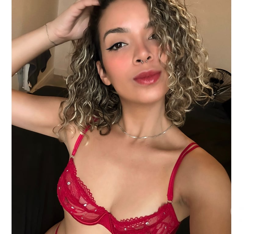 Escorts West Yorkshire Leeds - Photos for Vicky ♥︎ ♥︎ PICS ARE 100% REAL!