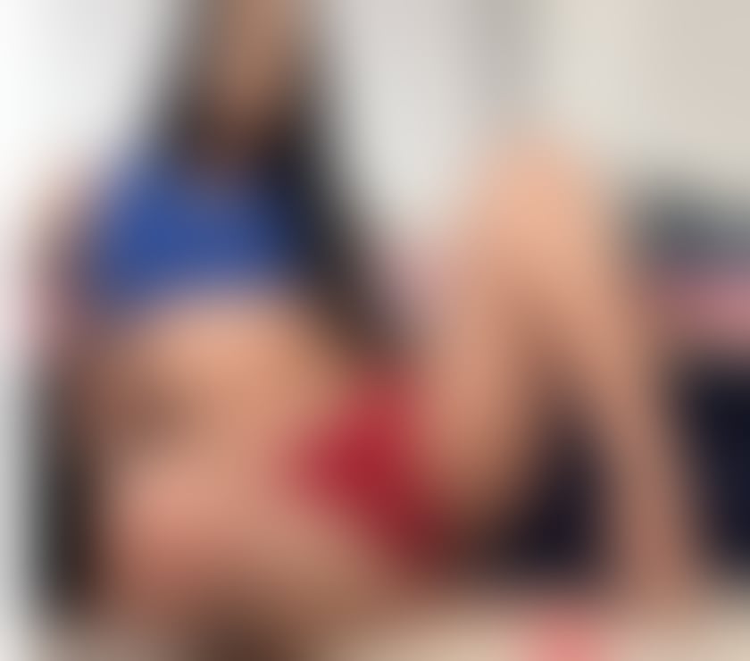 Hi roxi new here call me