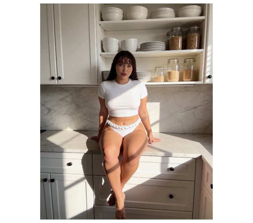 Escorts North West London Hendon Central - North West London - Photos for 🍒 Curves Brunette Goddess Hendon 🍒