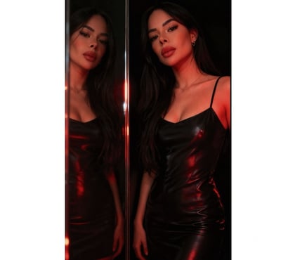 Photos for ❤️ PARTY GIRL - SUELLEN VERY HOT 🔥