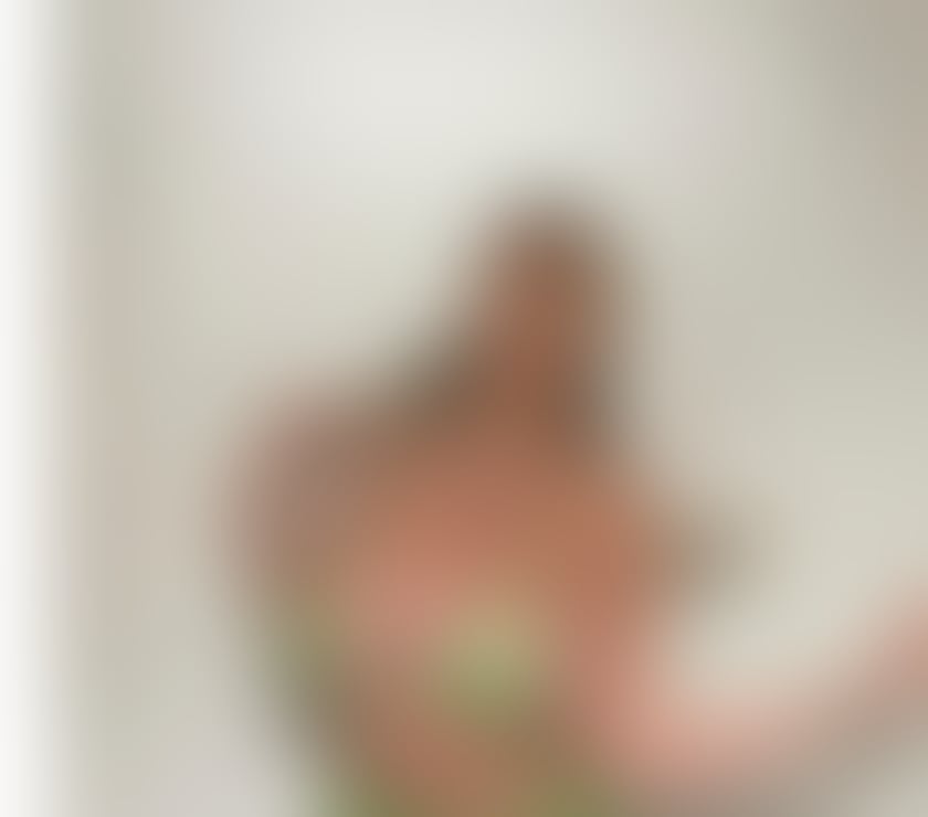 Escorts West Yorkshire Bradford - Photos for Johanna New here very nice only party 🎉🎉🥳